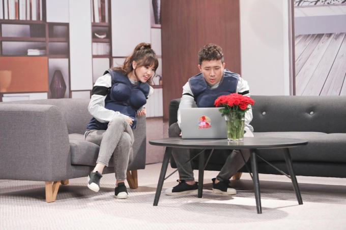 Kỳ Duyên bất ngờ khi Hương Giang chính là người yêu cũ và giúp Hứa Vĩ Văn nổi tiếng