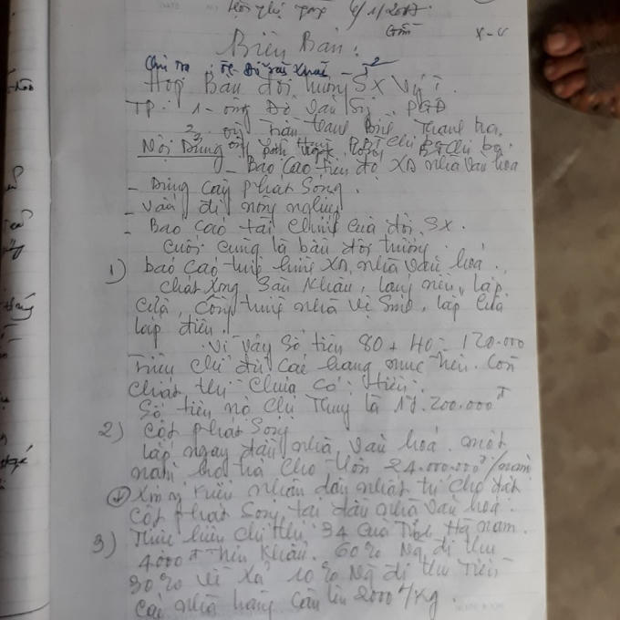 Đây được cho là biên bản họp dân của bà đội trưởng đội sản xuất thôn Đoan Vĩ.