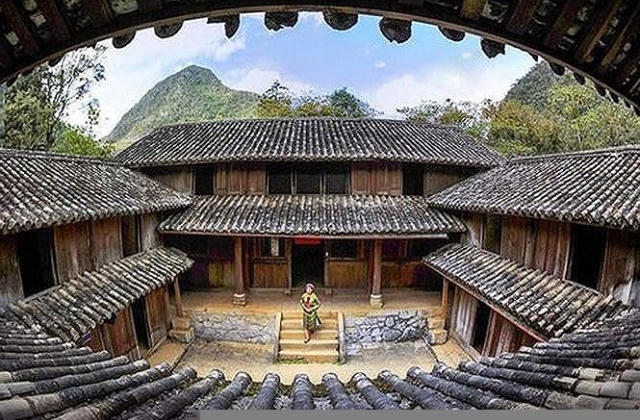 Xung quanh chuyện cháu nội vua Mèo định 'đóng cửa' dinh thự họ Vương