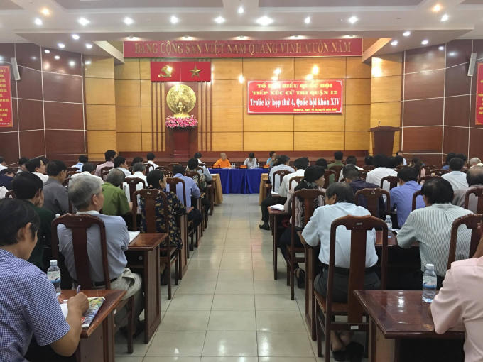 Buổi tiếp xúc cử tri của Tổ Đại biểu Quốc hội TP HCM với cư tri quân 12.