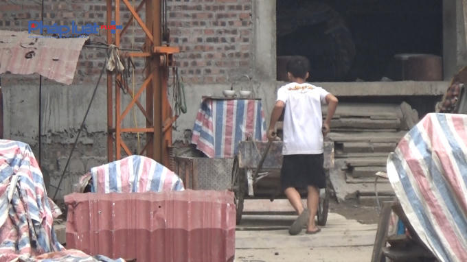 Bị đình chỉ nhưng công trình khách sạn Sen thi công "bình thường"