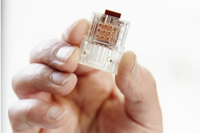 Chiếc USB có khả năng xét nghiệm HIV.