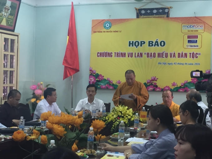 Hòa thượng Thích Gia Quang - Phó chủ tịch Hội đồng Trị sự, Trưởng Ban Thông tin Truyền thông Trung ương Giáo hội Phật giáo Việt Nam.
