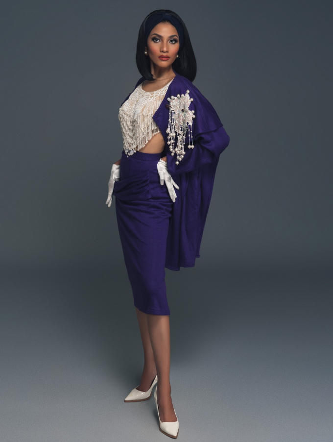 Trương Thị May thưc hiện bộ ảnh mới với trang phục bố tặng mẹ cách đây 30 năm