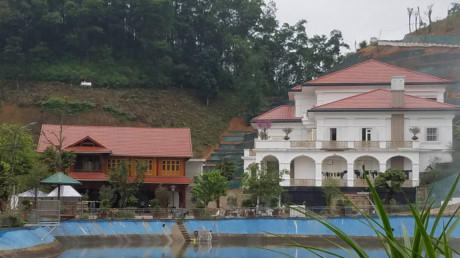 Sau nhiều lẫn hoãn, chiều nay Thanh tra Chính phủ sẽ công bố kết luận thanh tra đối với "biệt phủ" nhà ông Phạm Sỹ Quý- Giám đốc Sở TNMT Yên Bái.