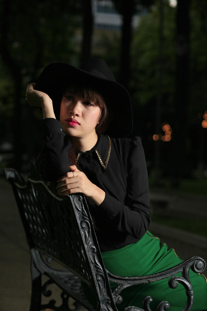 Thí sinh Cao Mộng Khang (SBD 168) sinh ngày 8/10/1984 đến từ Bến Tre. Cô sở hữu chiều cao chuẩn 1m70, cân nặng 54kg, số đo hình thể 84 - 66 - 94.