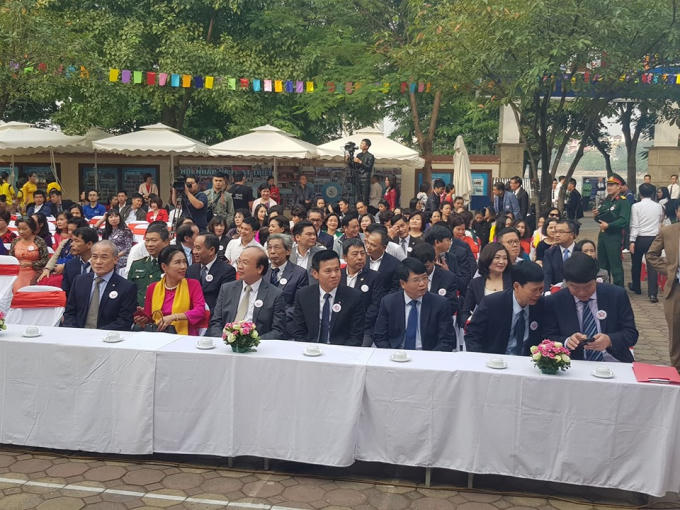 72156704_2574341262851954_2989518763839193088_n