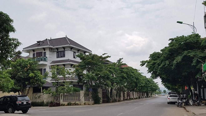 Khu biệt thự của một số quan chức ở Lào Cai. Ảnh: Công Lý.