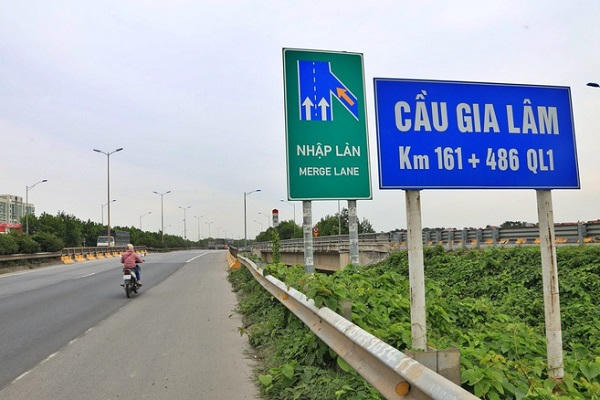 1-de-vach-xuong-ca-o-quoc-lo-1-1637642584954