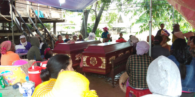 Nỗi đau của những người ở lại sau thảm án