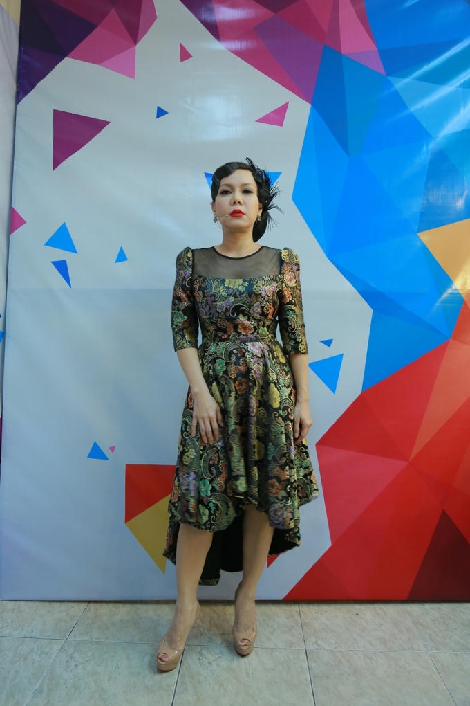 Người nghệ sĩ đa t&agrave;i: Việt Hương kh&oacute;c như mưa khi trải l&ograve;ng về người cha