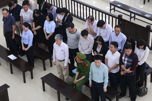 Hình ảnh các bị cáo tại tòa. (Ảnh: bá Vnexpress)