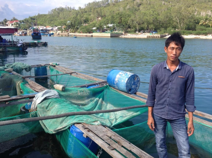 Nhiều chủ hộ kinh doanh lo lắng cho công việc kinh doanh của mình.