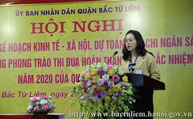 Bà Nguyễn Thị Nắng Mai - nguyên Giám đốc Văn phòng đăng ký đất đai huyện Từ Liêm; nguyên Phó Chủ tịch UBND quận (nay là Trưởng ban Dân vận quận Bắc Từ Liêm) (Ảnh: Cổng TTĐT quận Bắc Từ Liêm).