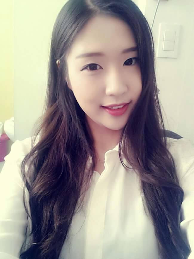 C&ocirc; g&aacute;i H&agrave;n Quốc với những cover b&agrave;i h&aacute;t tiếng việt đang g&acirc;y b&atilde;o cộng đồng mạng