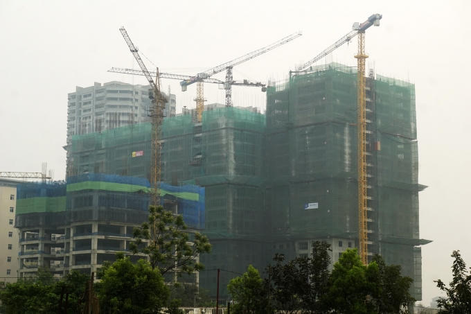 Tiến độ thi công dự án Ecolife Tây Hồ, Tòa A đã thi công xong sàn tầng 30, dự kiến Lễ cất nóc diễn ra vào cuối tháng 6/2016.