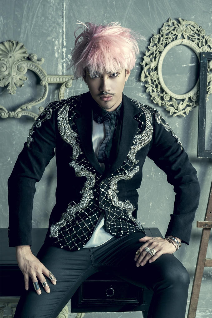 Loạt ảnh đậm chất punk rock cá tính của bộ tứ quyền lực Vietnam's Next Top Model 2016