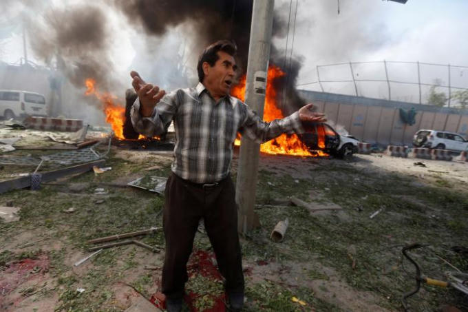 Ông Ismail Kawasi, phát ngôn viên bộ y tế Afghanistan cho hay phần lớn thương vong là dân thường.