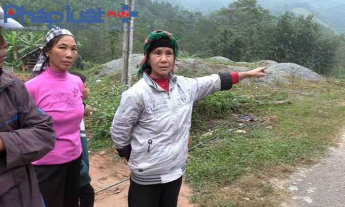 Các nhân chứng khẳng định anh Giàng Mý Tính bị đánh nhiều nhát bằng gậy. (Ảnh: Tiến Vũ)