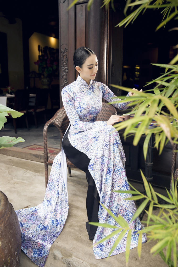 Hà Thu nằm trong số các nhan sắc Việt đi lên bằng thực lực và khả năng của bản thân cũng như nói không với những chiêu trò scandal.