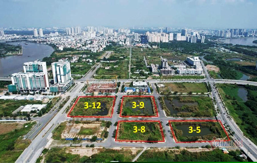 Theo Bộ Xây dựng, một số trường hợp giá trúng đấu giá cao gấp nhiều lần so với giá khởi điểm (có trường hợp cao bất thường có thể tạo tác động tiêu cực đối với thị trường nhà ở, BĐS)
