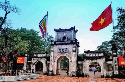 Khu di tích lịch sử Đền Trần Nam Định.