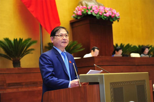 Chủ nhiệm Ủy ban Khoa hoc, Công nghệ và Môi trường của Quốc hội Phan Xuân Dũng.