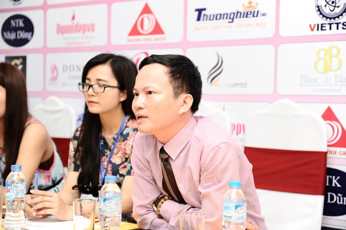 Trong buổi tối qua, ông Phạm Ngọc Đóa (Trưởng ban chỉ đạo cuộc thi Người đẹp Ảnh Việt Nam) cũng khẳng định cuộc thi Người đẹp Ảnh Việt Nam là cuộc thi của các thí sinh, không hề có sự mua giải hay cơ cấu.