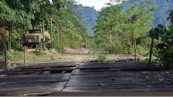 Dự án tái hiện 1,3km đường mòn Hồ Chí Minh xuống cấp nghiêm trọng.