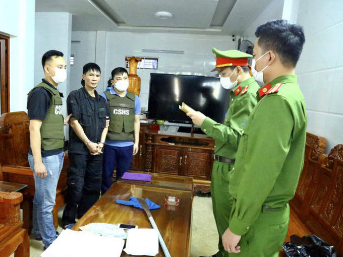 Cơ quan công an khám xét chỗ ở đối với Dũng ''Ba Sẹo