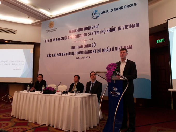Việt Nam cần có cải cách để thu hẹp khoảng cách trong tiếp cận dịch vụ xã hội của người di cư.
