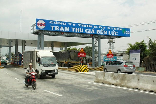 Tên gọi trạm thu phí được chuyển đổi thành trạm thu giá từ năm 2017.