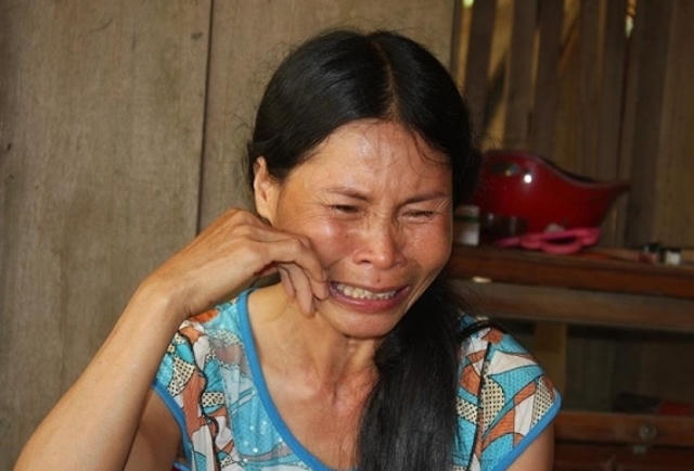 Bà Nguyễn Thị Hồng - vợ bị cáo Đinh Thiện.