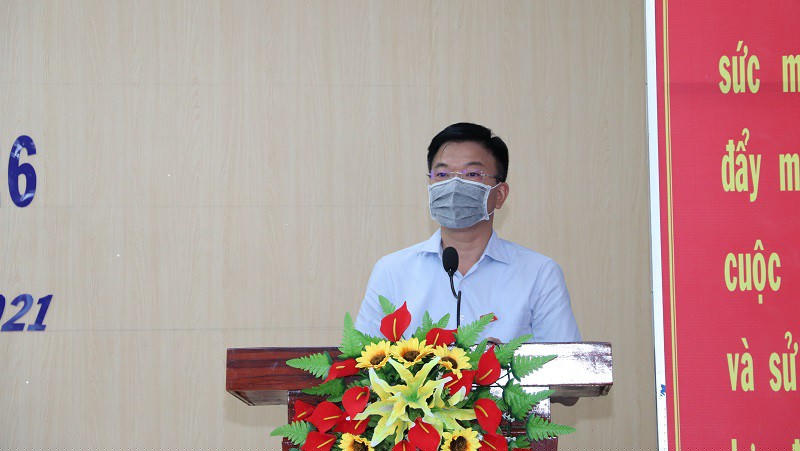 Bộ trưởng Bộ Tư pháp Lê Thành Long hứa nếu được cử tri tín nhiệm bầu làm đại biểu Quốc hội sẽ nỗ lực hoàn thành tốt nhiệm vụ trong thời gian tới.