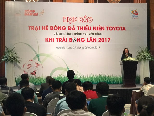 Phát biểu của bà Đỗ Thu Hoàng.