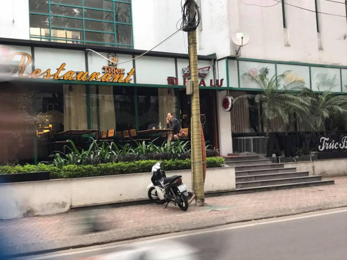 Thậm chí nếu mở cửa cũng chỉ có một vị khách Tây.