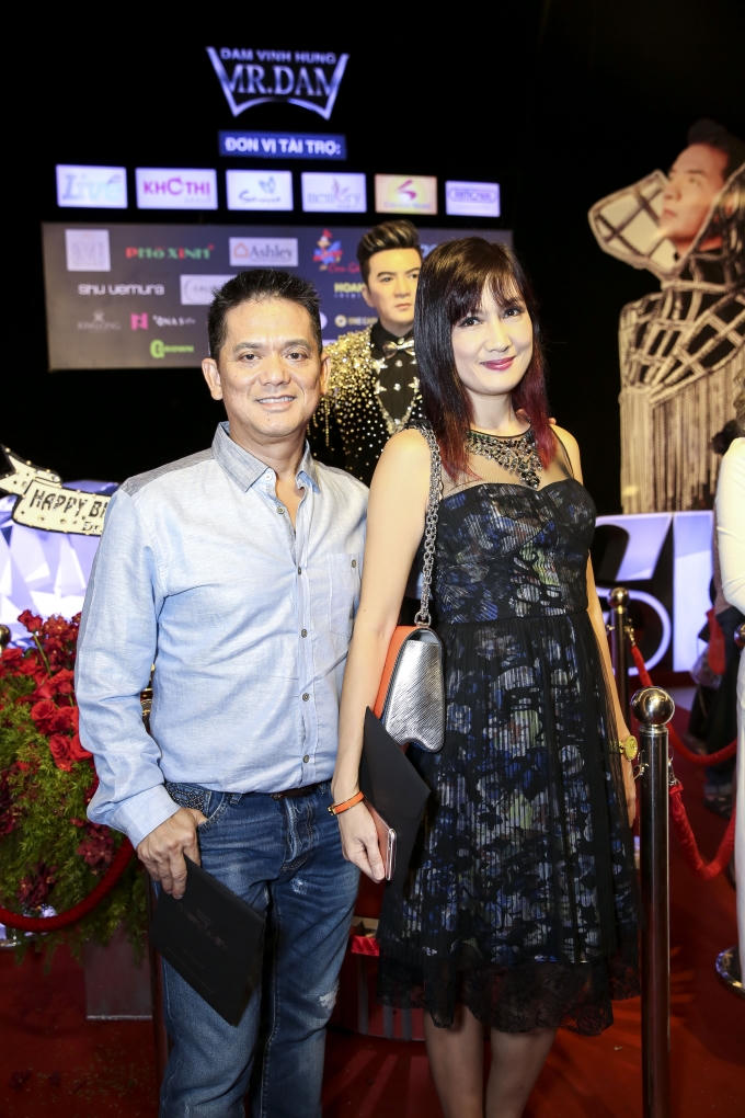 &ldquo;Diamond Show&rdquo; của Mr Đ&agrave;m được giới nghệ sỹ hết l&ograve;ng khen ngợi