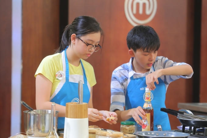 Phương Linh cũng nghi ngờ vai trò Đội trưởng của Thanh Hải.