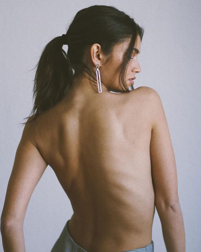 Mỹ nhân thông thạo 4 thứ tiếng Sohni Ahmed táo bạo bán nude - ảnh 5