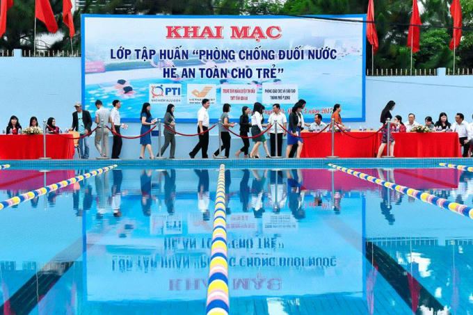 Bưu điện và Công ty Bảo hiểm Bưu điện Gia Lai: