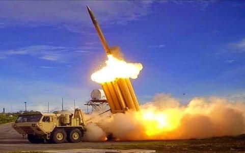 Hệ thống phòng thủ tên lửa tầm cao giai đoạn cuối THAAD. (Ảnh: AP)