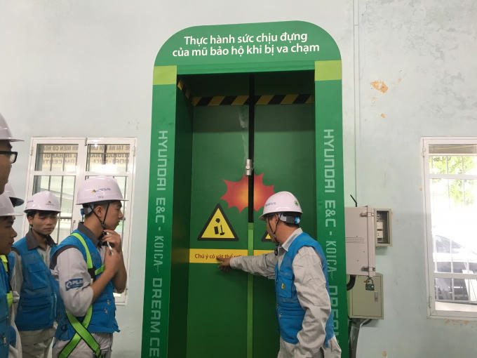 Người lao động phải được đào tạo thực hành về phương pháp phòng chống tai nạn trong xây dựng.