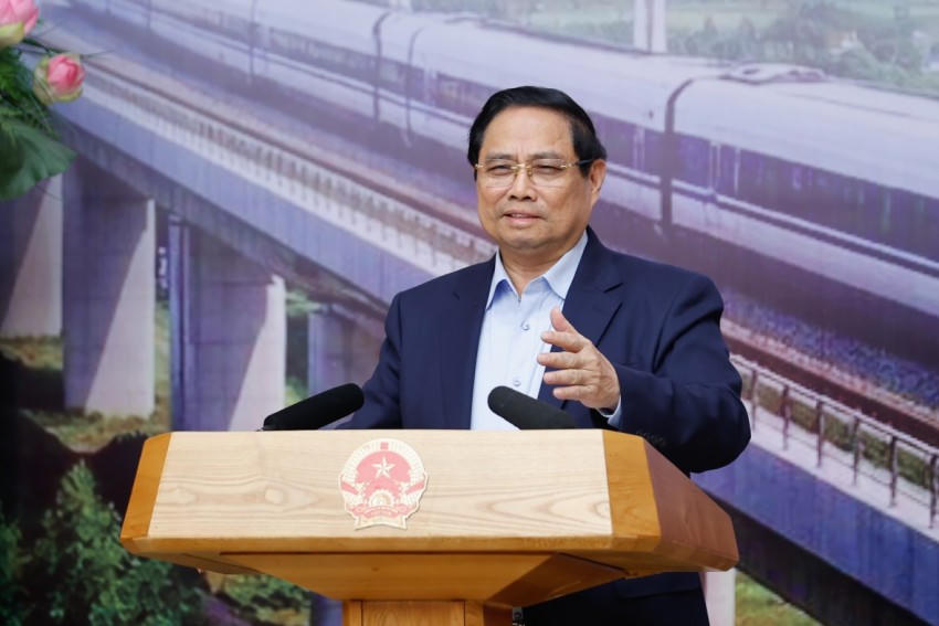 Thủ tướng Phạm Minh Chính yêu cầu phát triển công nghiệp đường sắt, hệ thống đường sắt với tầm nhìn 100 năm. Ảnh: Nhật Bắc