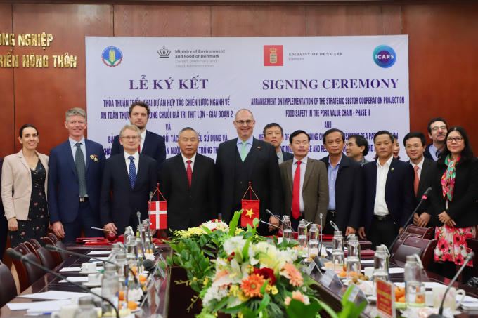 Hình ảnh tại lễ ký kết. Ảnh: Đại sứ quán Đan Mạch tại Việt Nam.