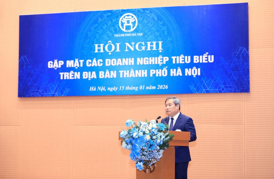 Chủ tịch UBND thành phố Vũ Đại Thắng phát biểu chỉ đạo tại Hội nghị.