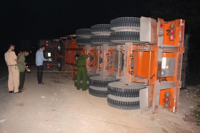 Lực lượng chức năng có mặt tại hiện trường.