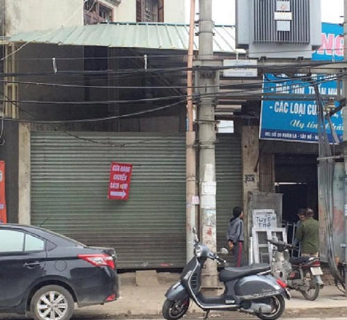 Hiện trạng công trình vi phạm trật tự xây dựng tại số 26 Xuân La. (Ảnh chụp từ hôm 31/3.)