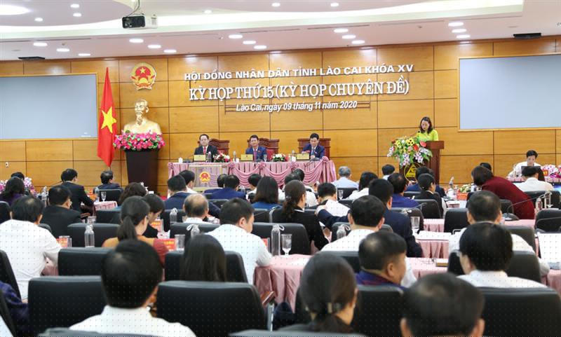 Toàn cảnh phiên họp. Ảnh: Laocai.gov.vn