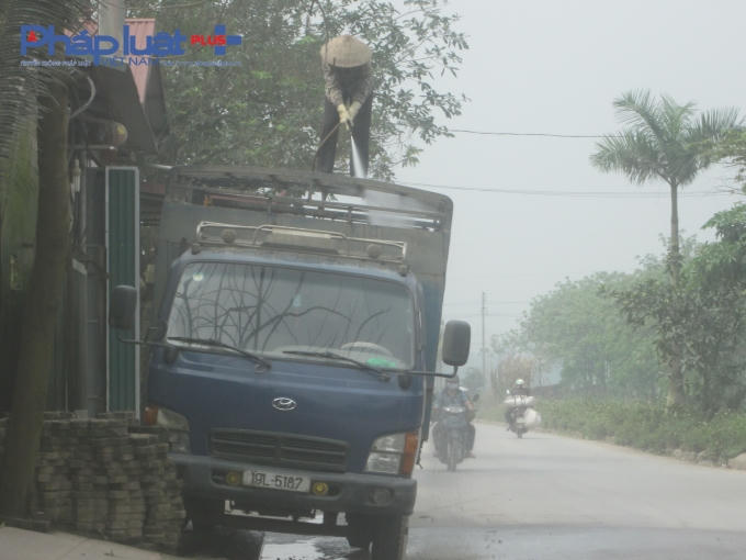 Kinh hoàng lò mổ lợn gây ô nhiễm môi trường