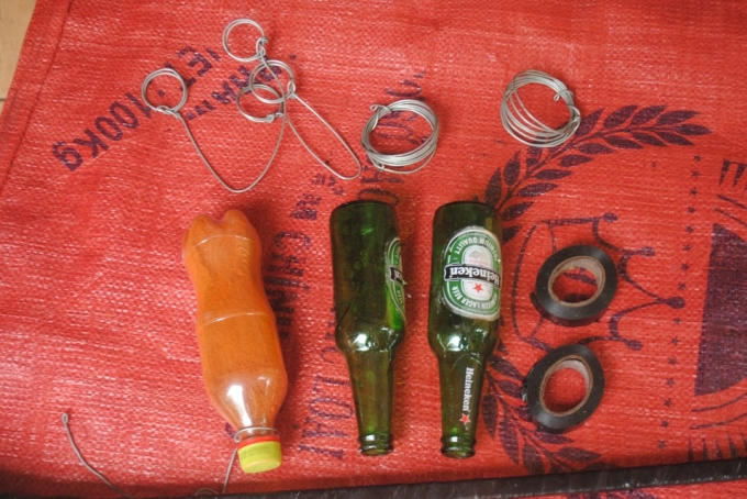 "Đồ nghề" của các đối tượng dùng để bắt chó.